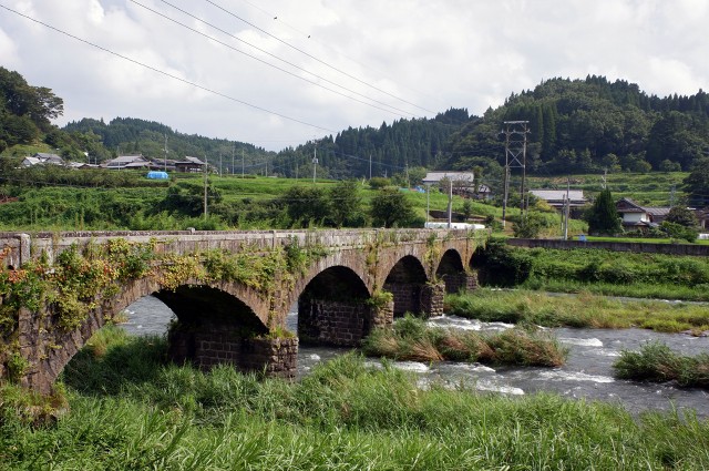緒方川の多連アーチ石橋群