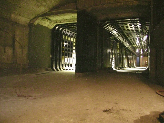 安治川トンネル